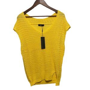 UNIQ Yellow Knit sweater shirt S/M - NWT